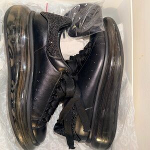 Alexander McQueen Black Platform Sneakers with Transparent Soles